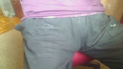 Strolchibaer live cam on Cam4