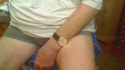 Strolchibaer live cam on Cam4