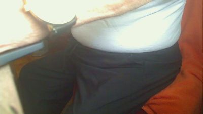Strolchibaer live cam on Cam4