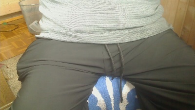 Strolchibaer live cam on Cam4