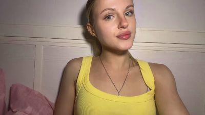 SuWangerin live cam on Cam4
