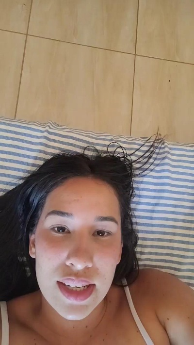Suabranquinha live cam on Cam4