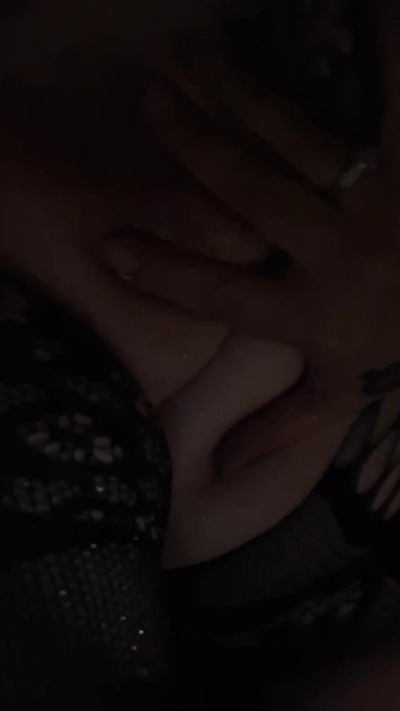 Succubus81 live cam on Cam4