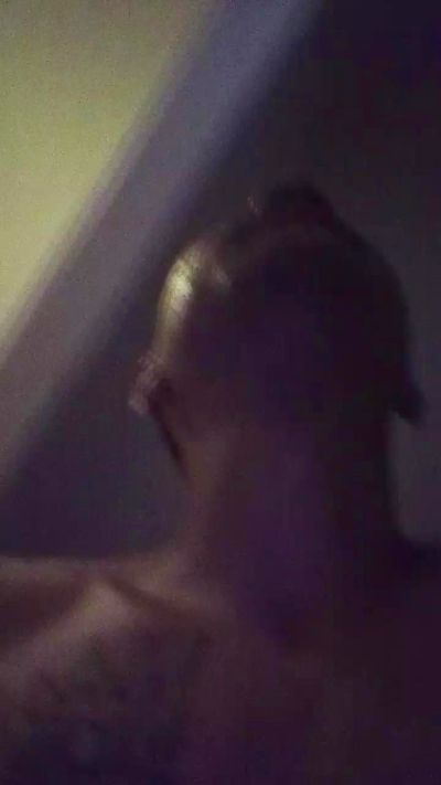 Suchiamelo live cam on Cam4