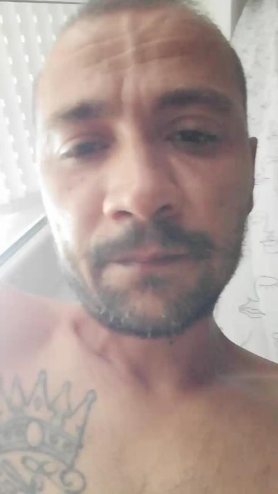 Suchiamelo live cam on Cam4