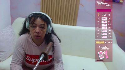 Sucker_Drool live cam on Cam4