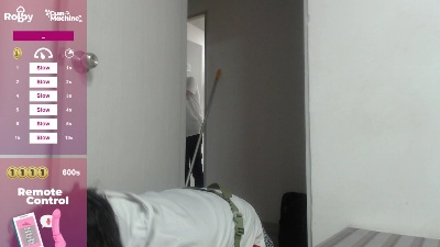 Sucker_Drool live cam on Cam4