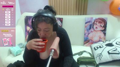 Sucker_Drool live cam on Cam4