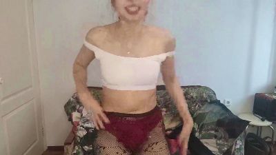 SudieLatona live cam on Cam4