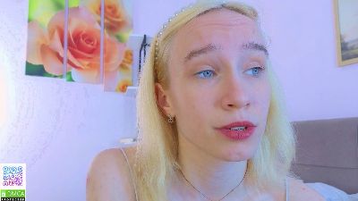 Sue_Holland live cam on Cam4