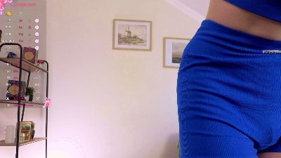 Sue_Holland live cam on Cam4