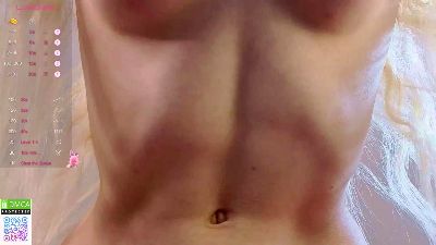 Sue_Holland live cam on Cam4