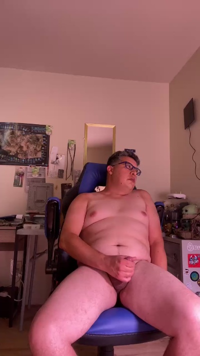 Suffian84 live cam on Cam4