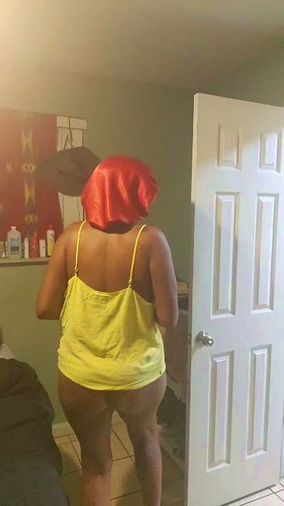 Sugarbotty31 live cam on Cam4