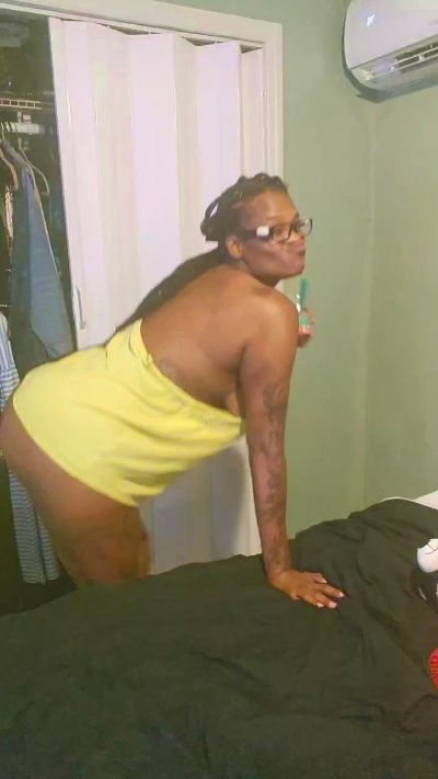 Sugarbotty31 live cam on Cam4