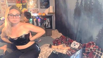 Sugarsweetspice live cam on Cam4