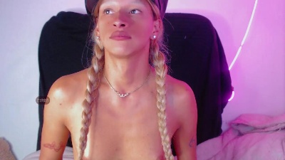 cam4 Summer_XO webcam profile pic via bestlivesexchat.com