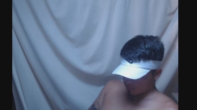 Sun_And_Shadow live cam on Cam4