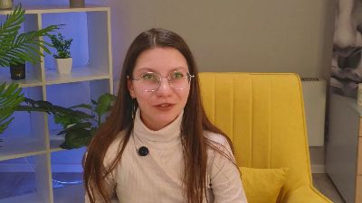 Profile and Statistics for SunniHokenson on Cam4