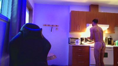 SunnyJames live cam on Cam4