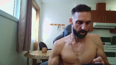 SunnyJames live cam on Cam4