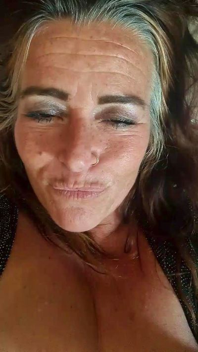 SunshineXXX74 live cam on Cam4
