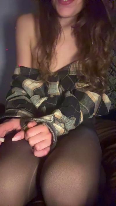 Supremegirl live cam on Cam4