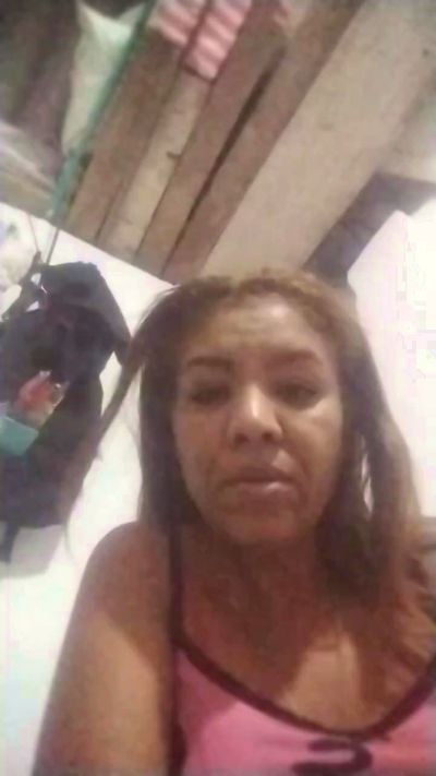 Sureyalove live cam on Cam4