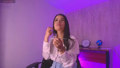 Susan_Voltaire live cam on Cam4
