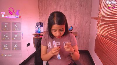 Susan_Voltaire live cam on Cam4