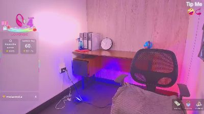 Susan_Voltaire live cam on Cam4