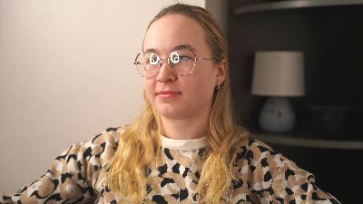 SusannahBeswick live female webcam from France