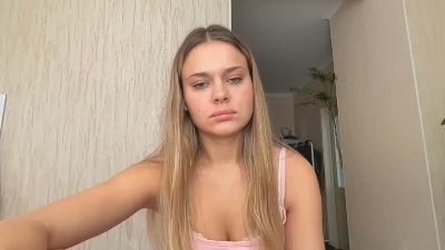 SusannePiek live cam on Cam4