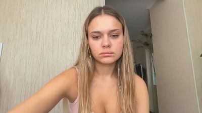 SusannePiek live cam on Cam4