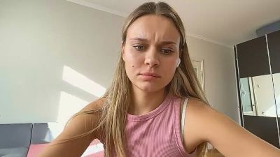 SusannePiek live cam on Cam4