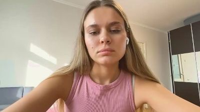 SusannePiek live cam on Cam4