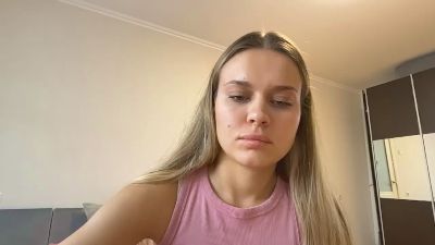 SusannePiek live cam on Cam4