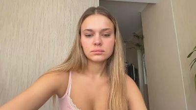 SusannePiek live cam on Cam4