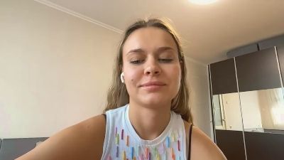 SusannePiek live cam on Cam4