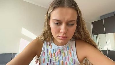 SusannePiek live cam on Cam4