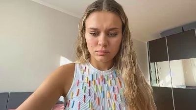 SusannePiek live cam on Cam4