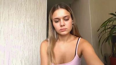 SusannePiek live cam on Cam4