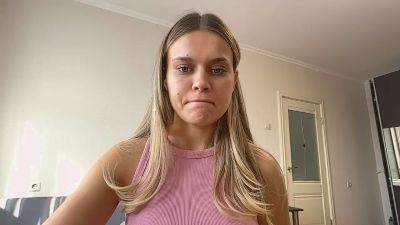 SusannePiek live cam on Cam4