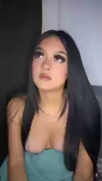 Sussimendez live cam on Cam4