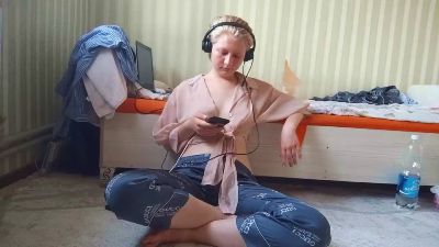 SuzannaRadics live cam on Cam4