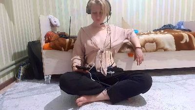 SuzannaRadics live cam on Cam4