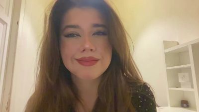 SuzetteBodley live cam on Cam4