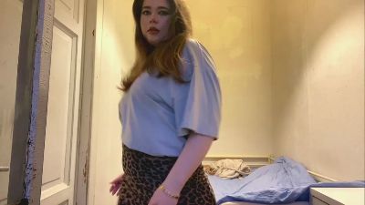 SuzetteBodley live cam on Cam4