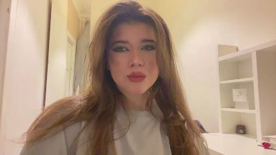 SuzetteBodley live cam on Cam4