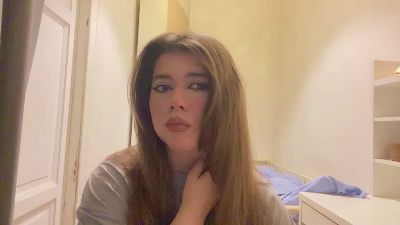 SuzetteBodley live cam on Cam4